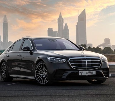 Read more about the article The compelling reasons to rent a Mercedes while traveling in Dubai